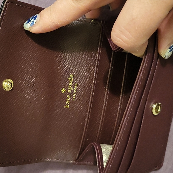 Merlot petty laurel kate spade wallet - Picture 3 of 6